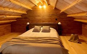 Mountain Eco Shelter 7